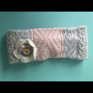 Icing Women’s knitted headband warmer